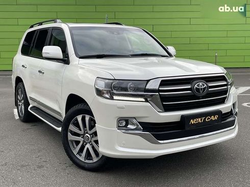 Toyota Land Cruiser 2019 - фото 4