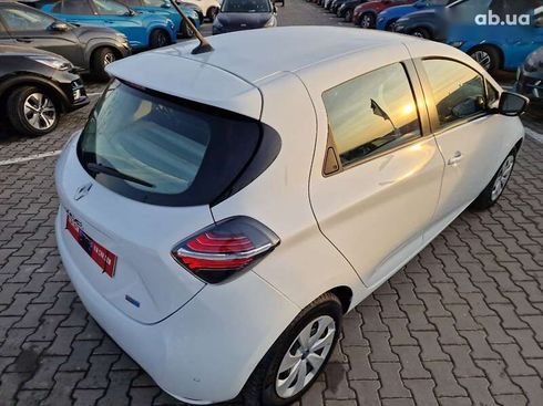 Renault Zoe 2021 - фото 14