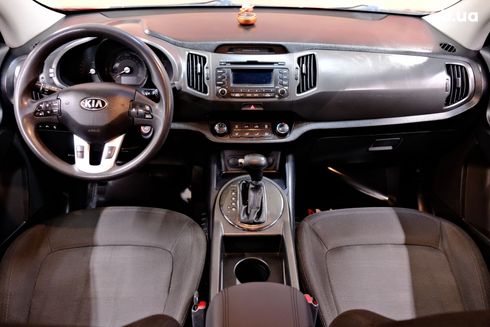 Kia Sportage 2012 красный - фото 7