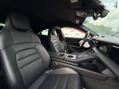 Porsche Taycan 2021 - фото 12