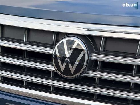Volkswagen Touareg 2021 - фото 18