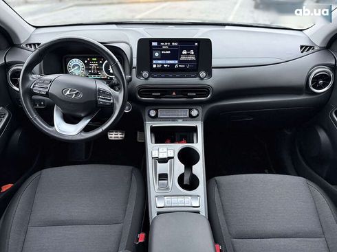 Hyundai Kona Electric 2022 - фото 7