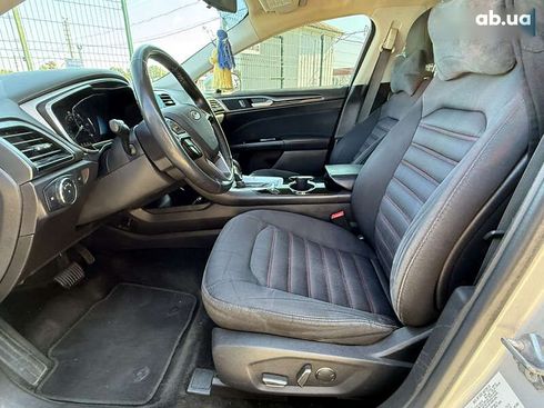 Ford Fusion 2016 - фото 12