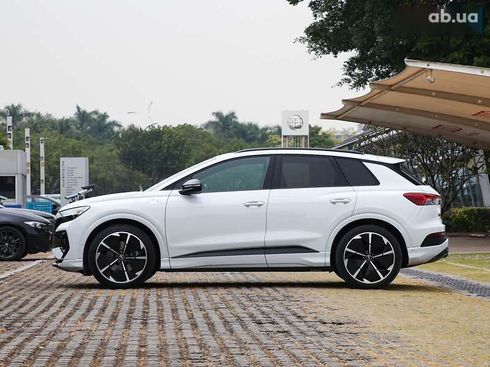 Audi Q4 e-tron 2025 - фото 3