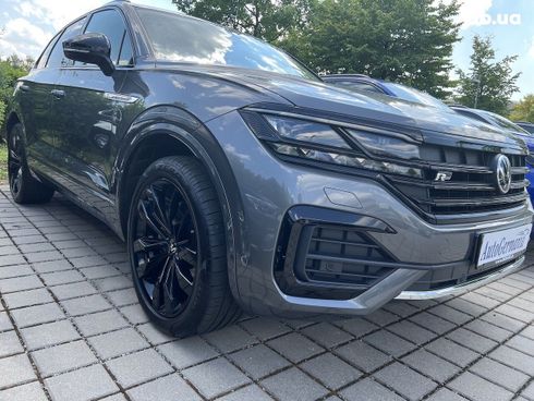 Volkswagen Touareg 2022 - фото 22