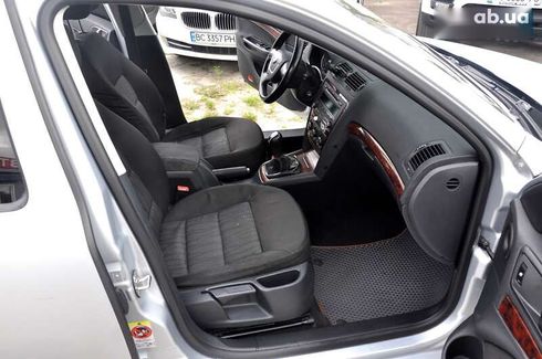 Skoda Octavia 2011 - фото 23