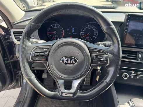 Kia K5 2016 - фото 10