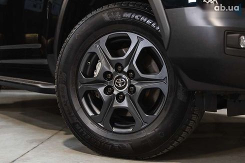 Toyota Land Cruiser 2022 - фото 8