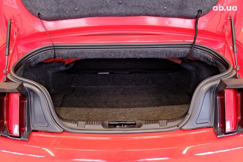 Ford Mustang 2017 красный - фото 9