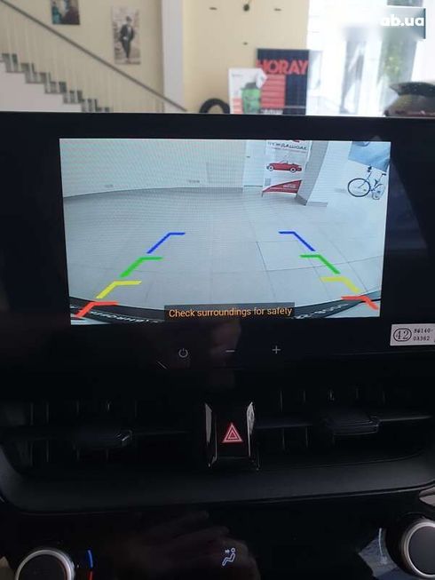 Toyota Corolla Cross 2024 - фото 11