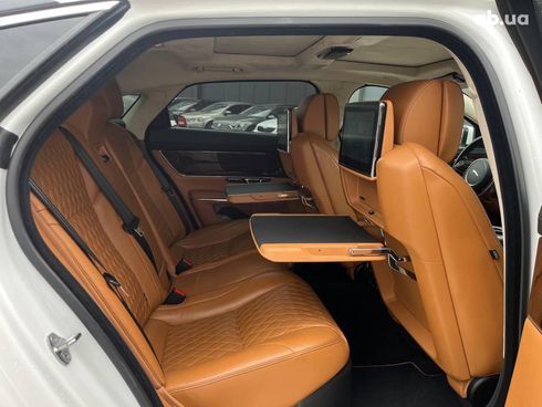 Jaguar XJ 2017 белый - фото 16