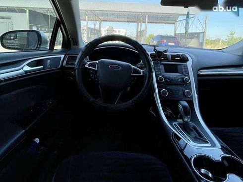 Ford Fusion 2015 - фото 14