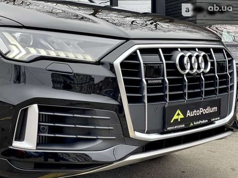 Audi Q7 2021 - фото 6
