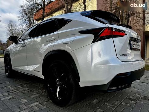 Lexus NX 2016 - фото 19