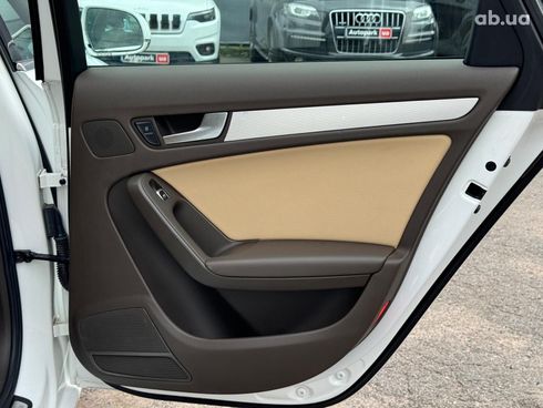 Audi A4 2012 белый - фото 24