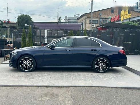 Mercedes-Benz E-Класс 2019 - фото 5