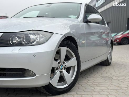 BMW 3 серия 2005 серый - фото 4