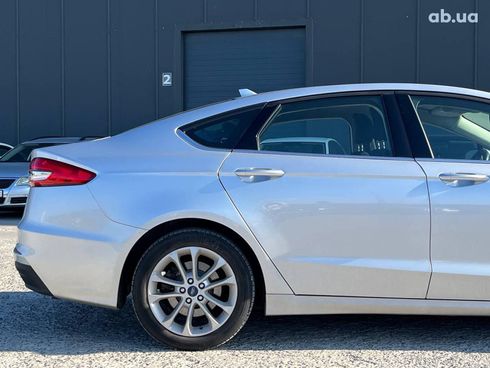 Ford Fusion 2019 серый - фото 8