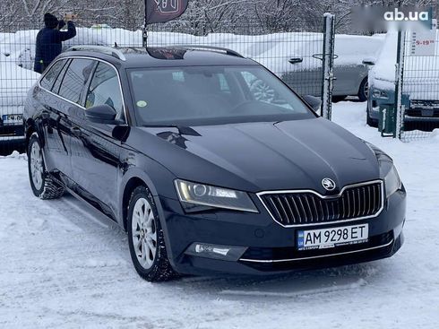 Skoda Superb 2016 - фото 6