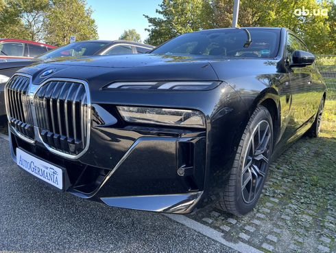 BMW 7 серия 2023 - фото 32