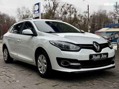 Renault Megane 2016 - фото 8