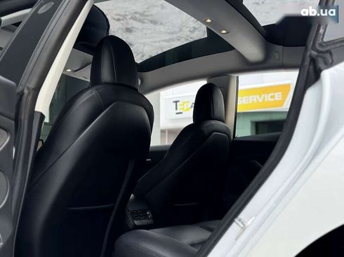 Tesla Model 3 2022 - фото 16