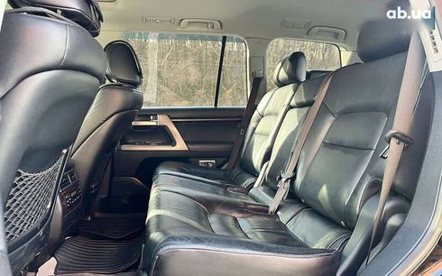 Toyota Land Cruiser 2011 - фото 15