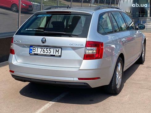 Skoda Octavia 2020 - фото 4