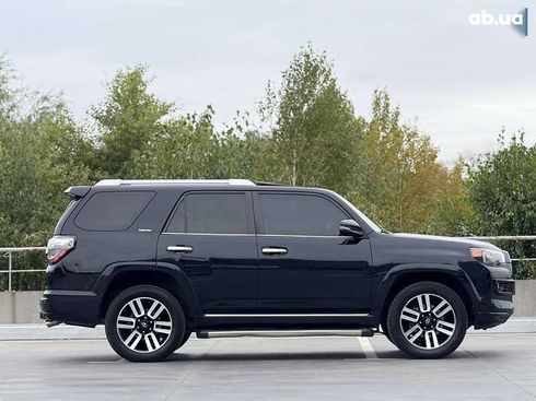 Toyota 4Runner 2016 - фото 16