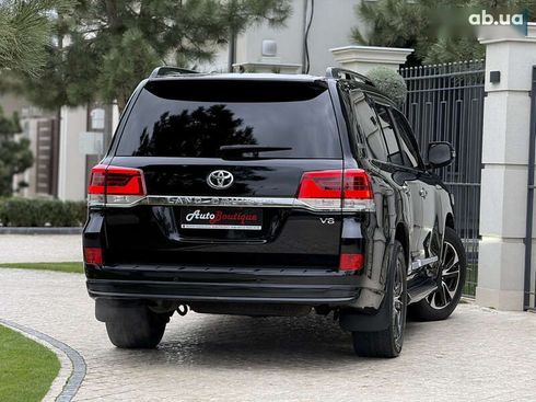 Toyota Land Cruiser 2015 - фото 14