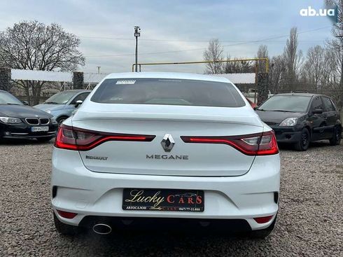 Renault Megane 2019 - фото 6