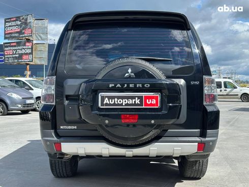 Mitsubishi Pajero Wagon 2007 черный - фото 19