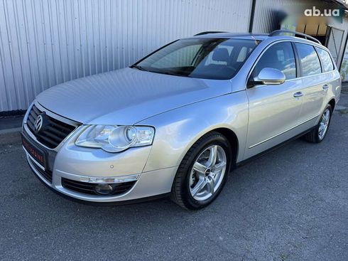 Volkswagen Passat 2010 - фото 12