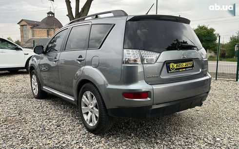 Mitsubishi Outlander 2013 - фото 4