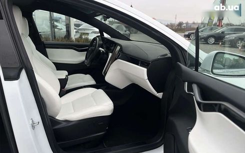 Tesla Model X 2019 - фото 28