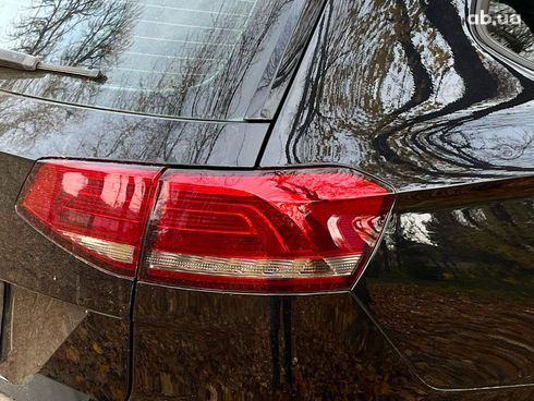 Volkswagen Passat 2015 черный - фото 11