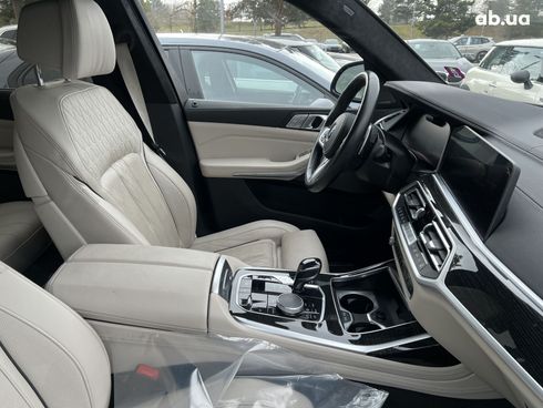 BMW X7 2021 - фото 19