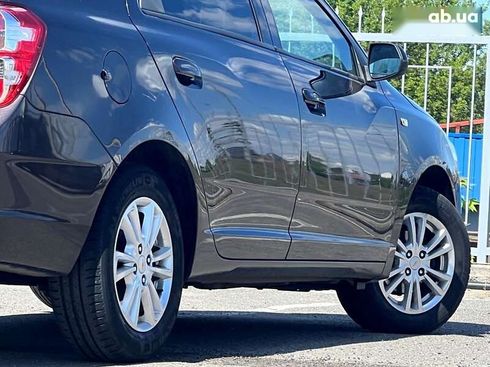Chevrolet Cobalt 2021 - фото 17