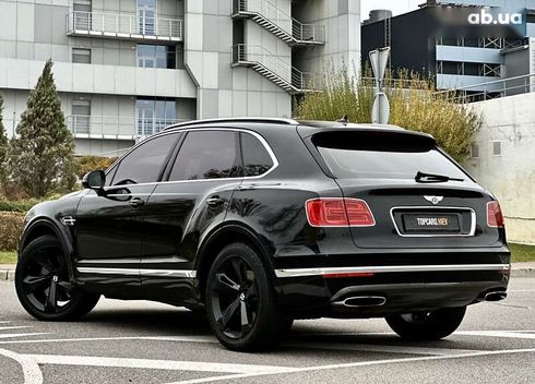 Bentley Bentayga 2018 - фото 10