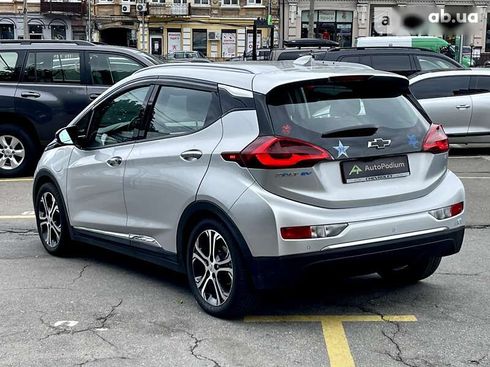 Chevrolet Bolt 2021 - фото 8