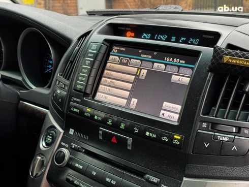 Toyota Land Cruiser 2010 черный - фото 34