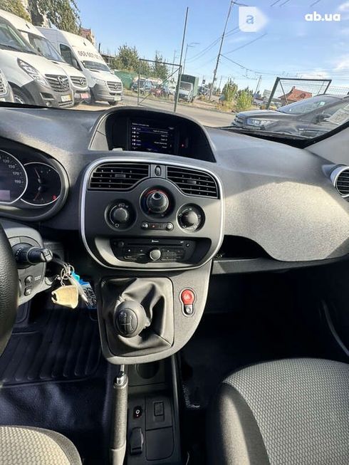 Renault Kangoo 2019 - фото 16