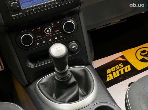 Nissan Qashqai 2011 - фото 15