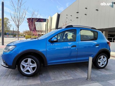 Renault Sandero Stepway 2014 - фото 8