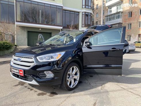 Ford Escape 2019 черный - фото 8