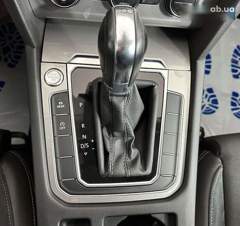 Volkswagen passat alltrack 2019 - фото 27