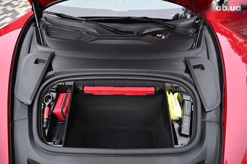 Porsche Taycan 2022 - фото 28