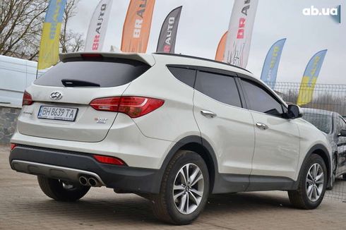 Hyundai Santa Fe 2015 - фото 13