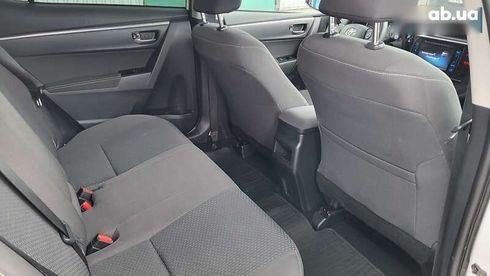 Toyota Corolla 2018 - фото 21