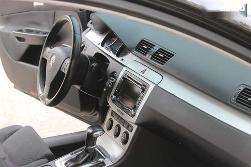 Volkswagen Passat 2009 - фото 21